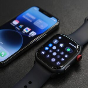 Using a smartwatch with a different-brand phone: limitations and tips for better use